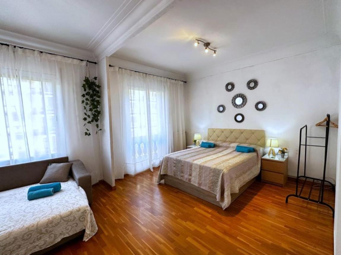ברצלונה Habitaciones Acogedoras מראה חיצוני תמונה