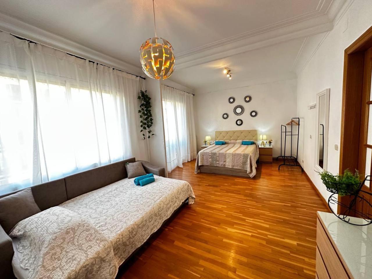 ברצלונה Habitaciones Acogedoras מראה חיצוני תמונה