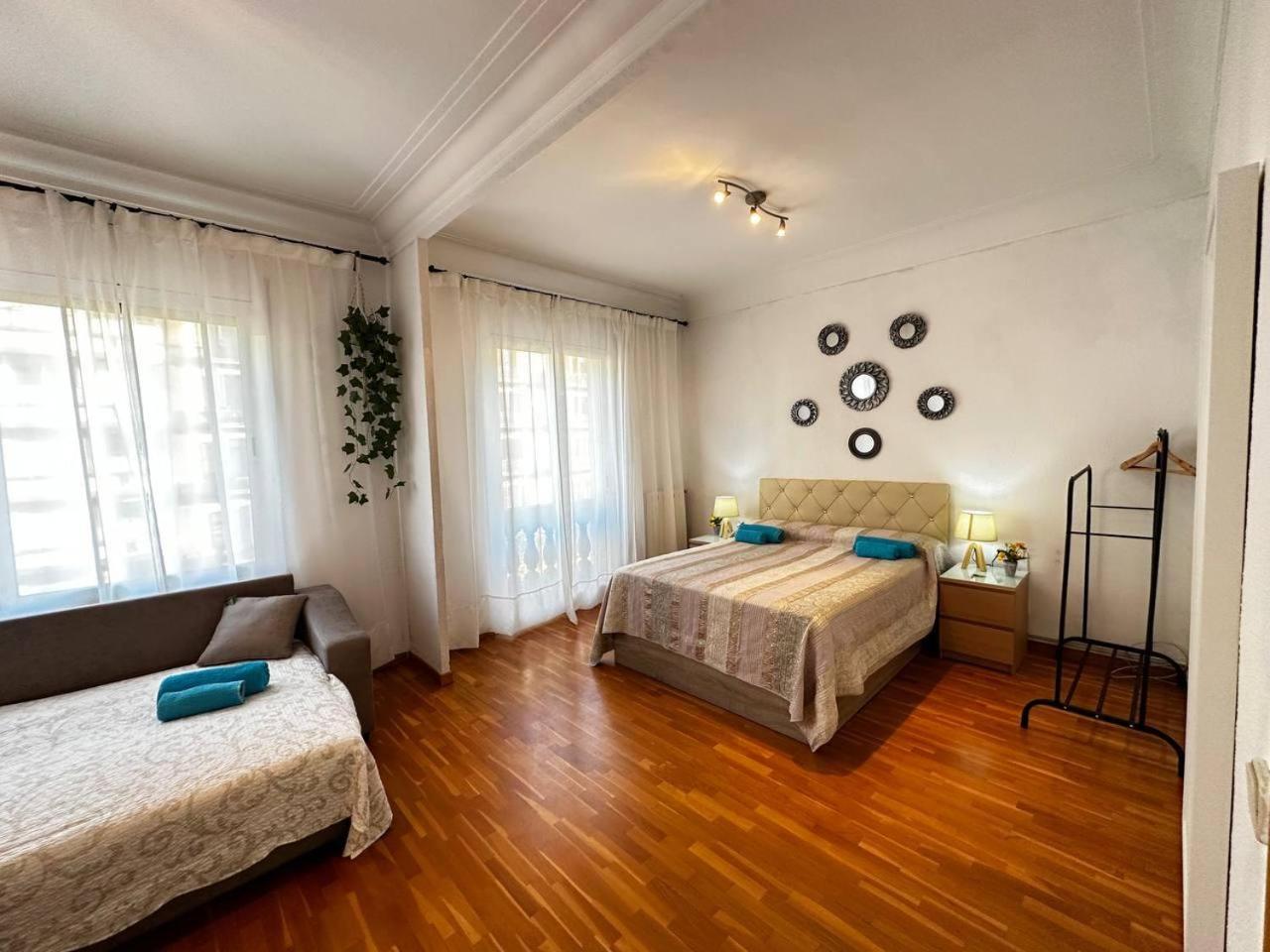 ברצלונה Habitaciones Acogedoras מראה חיצוני תמונה